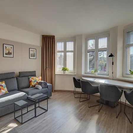 Moderní Domus Jaroměř