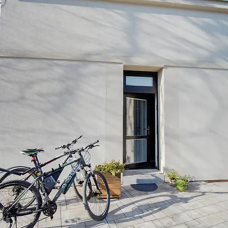 Moderní Domus Appartamento Jaroměř